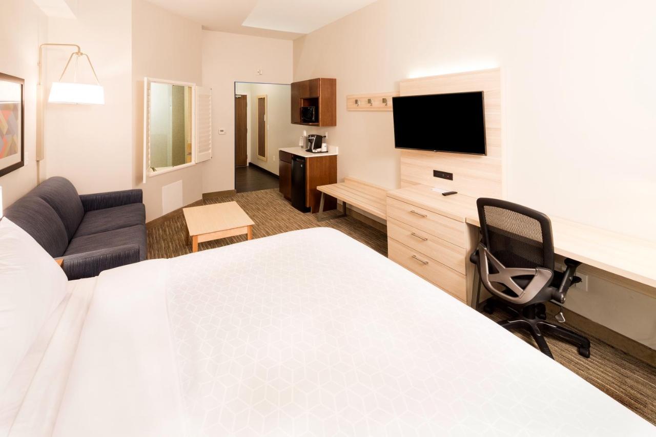 Holiday Inn Express Hotel & Suites Bay City By Ihg Exterior foto