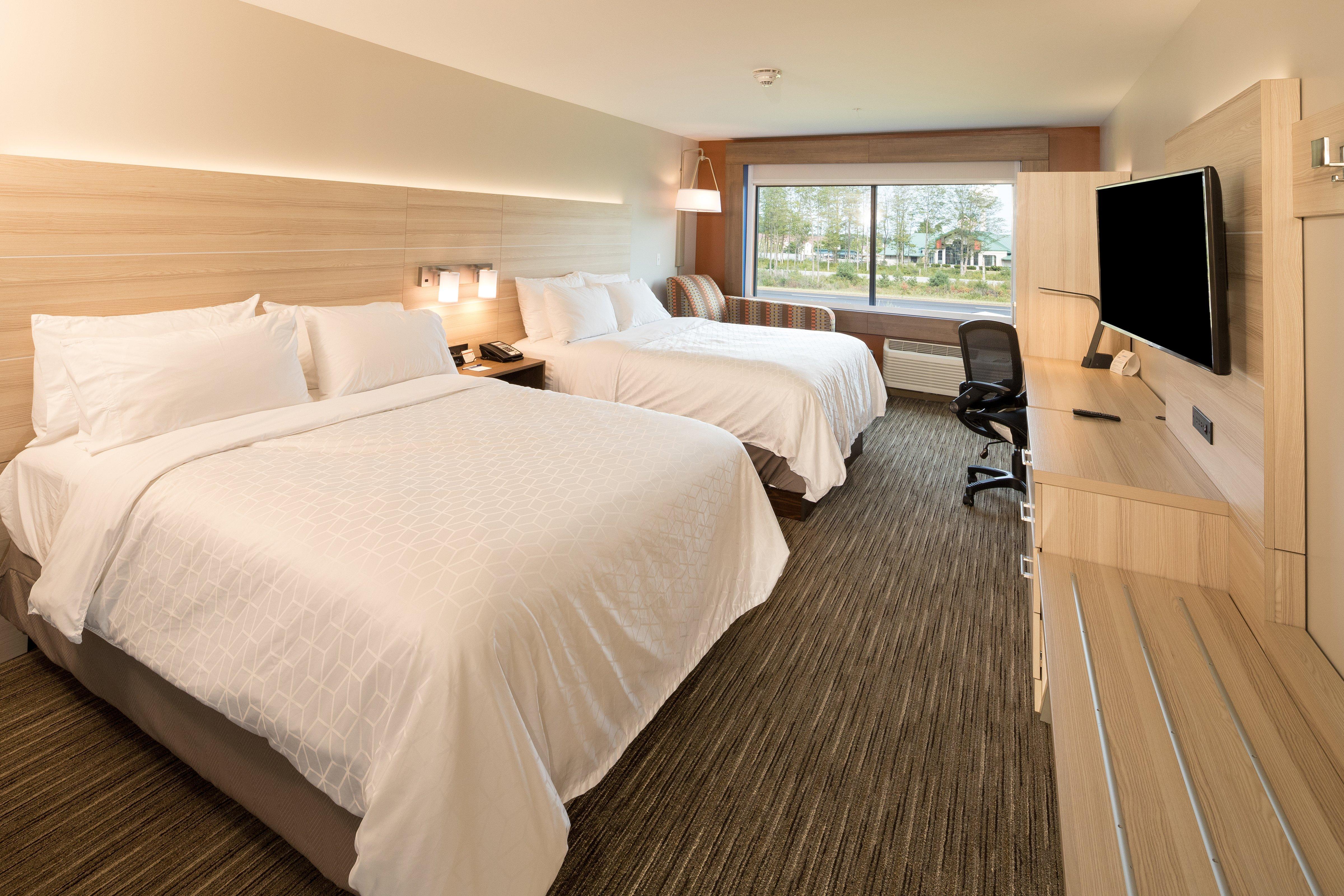 Holiday Inn Express Hotel & Suites Bay City By Ihg Exterior foto